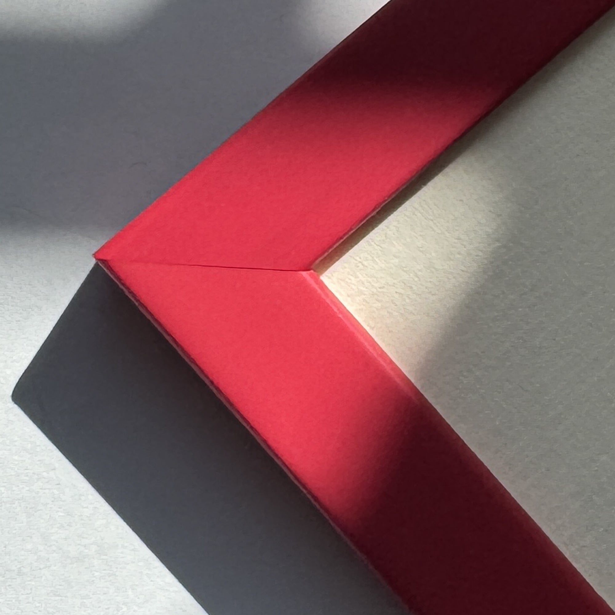 Mørk rød mat træramme – Smal (15 mm) – A3 (30x42 cm)