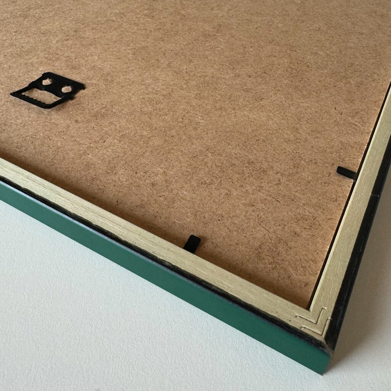 Mørk grøn mat træramme - Smal (15 mm) - 60x80 cm