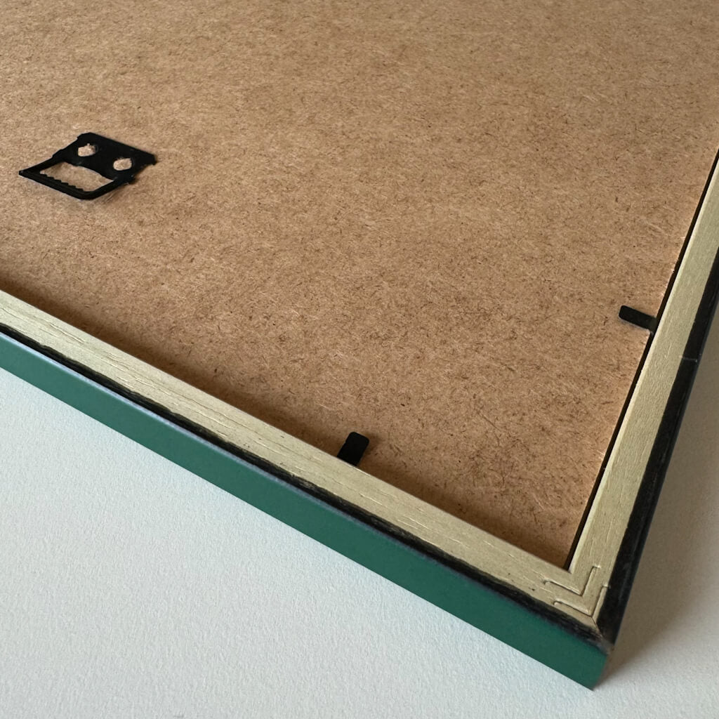 Mørk grøn mat træramme - Smal (15 mm) - 30x30 cm