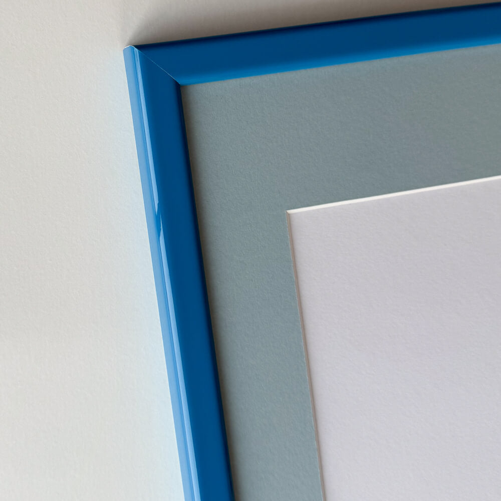 Blå blank træramme – Smal (14 mm) – 50x60 cm