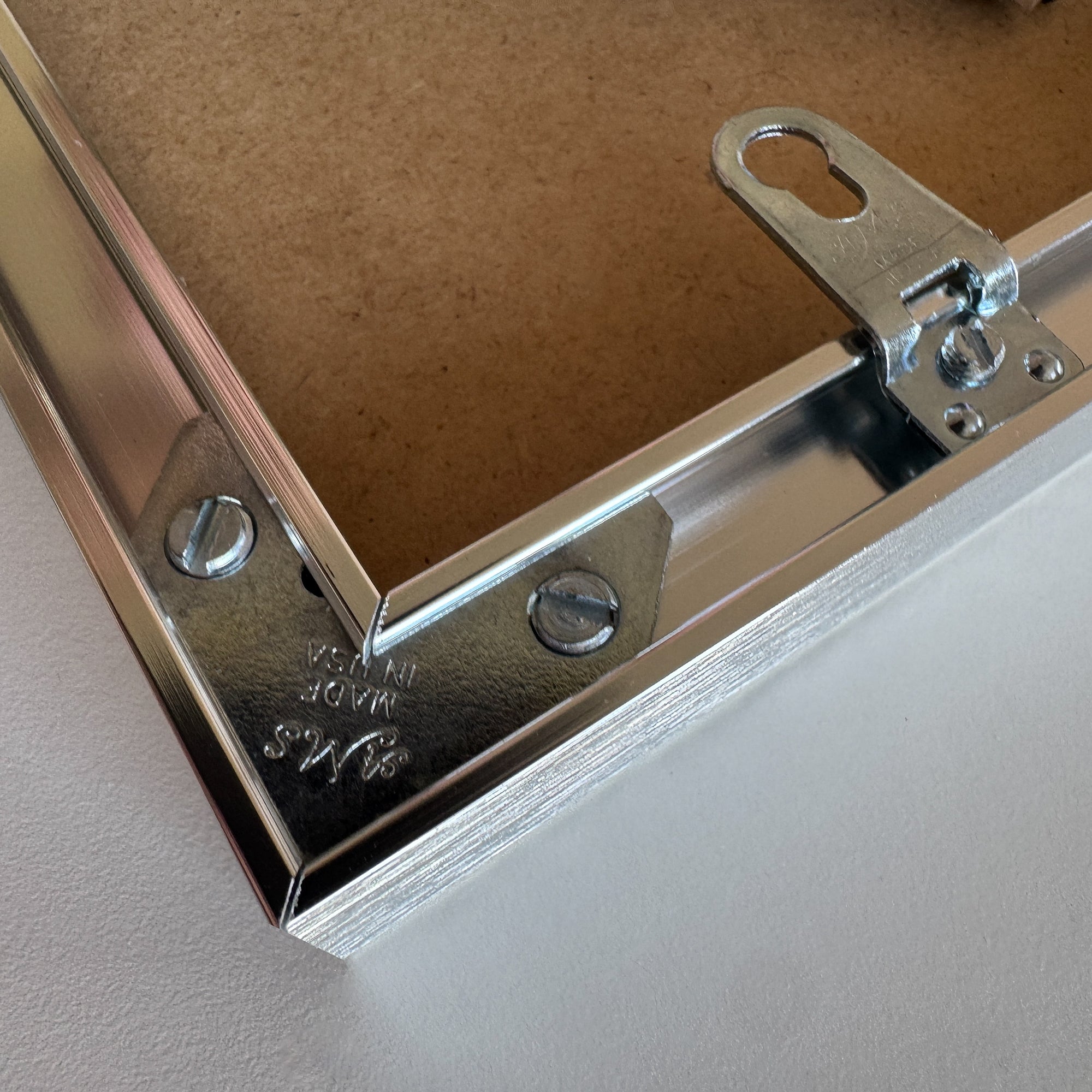 Sølv blank premium aluramme - Smal (6 mm)
