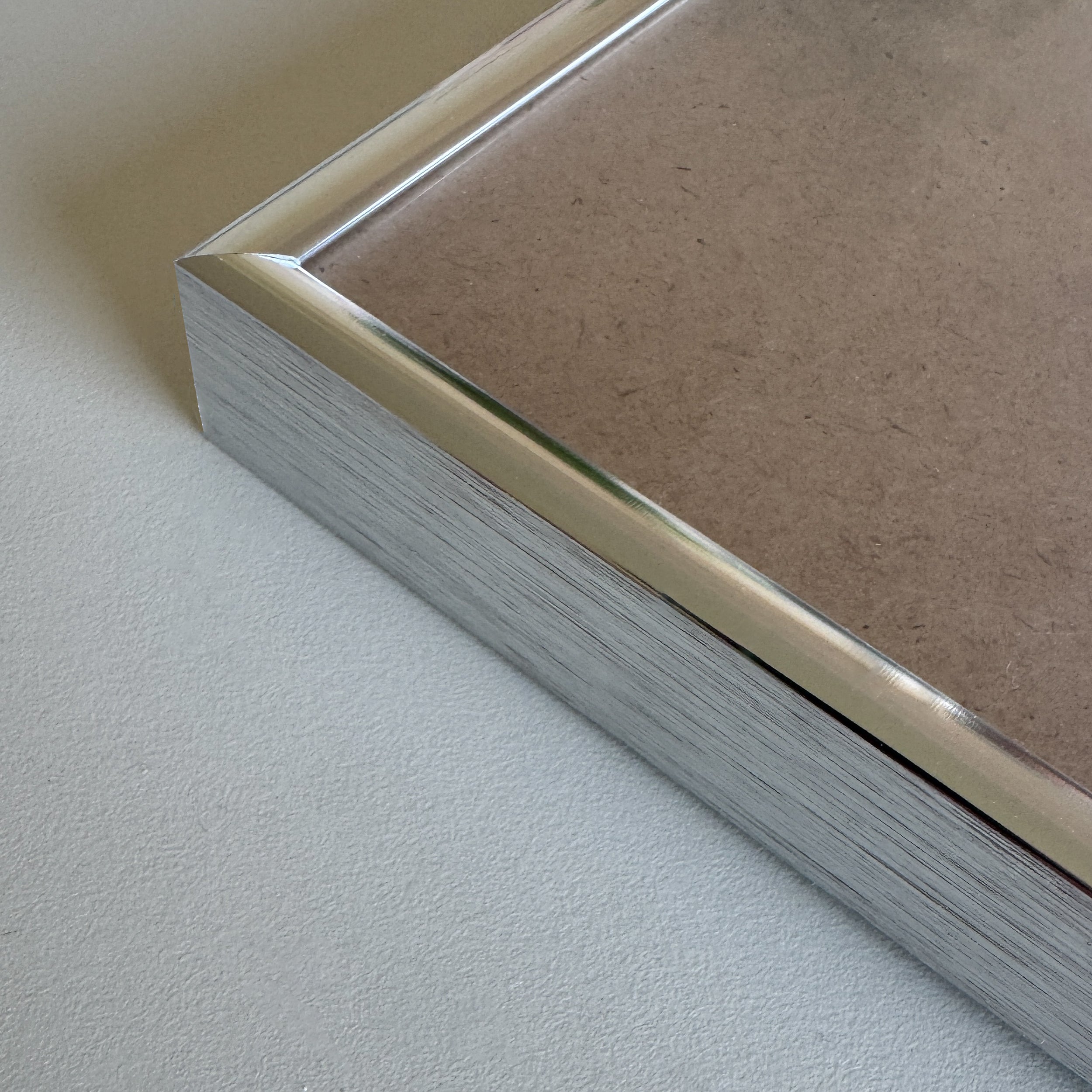 Sølv blank premium aluramme - Smal (6 mm)