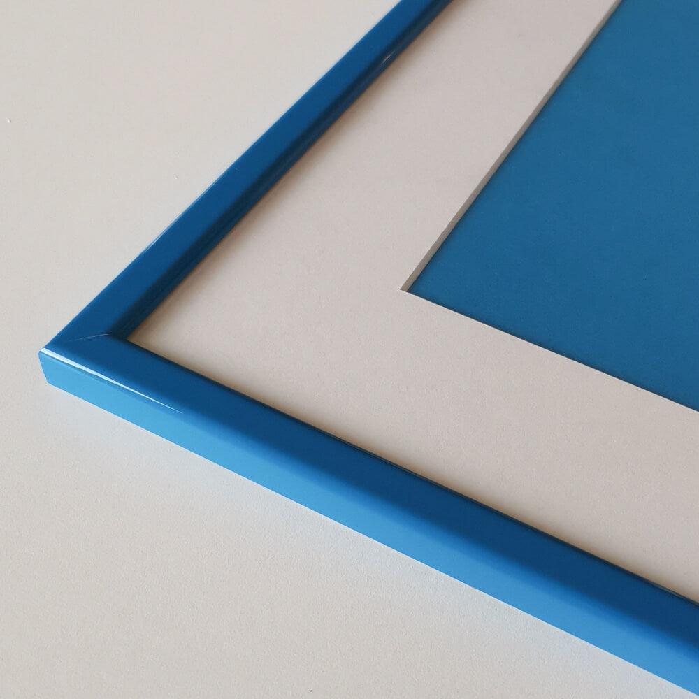 Blå blank træramme – Smal (14 mm) – 50x60 cm