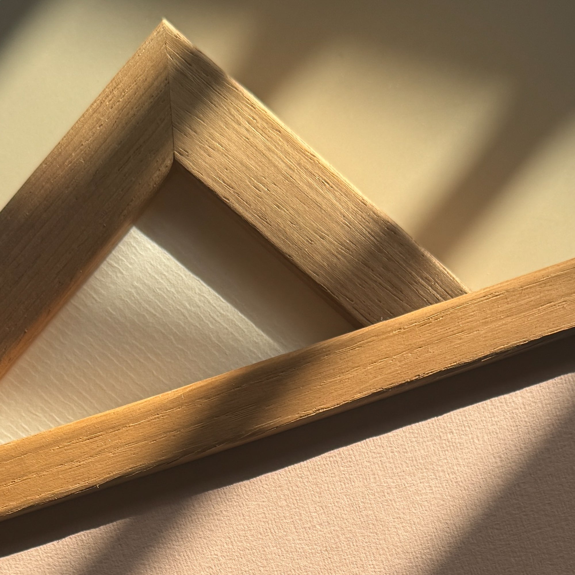 Mørk eg træramme – Bred (20 mm) – A3 (30x42 cm)