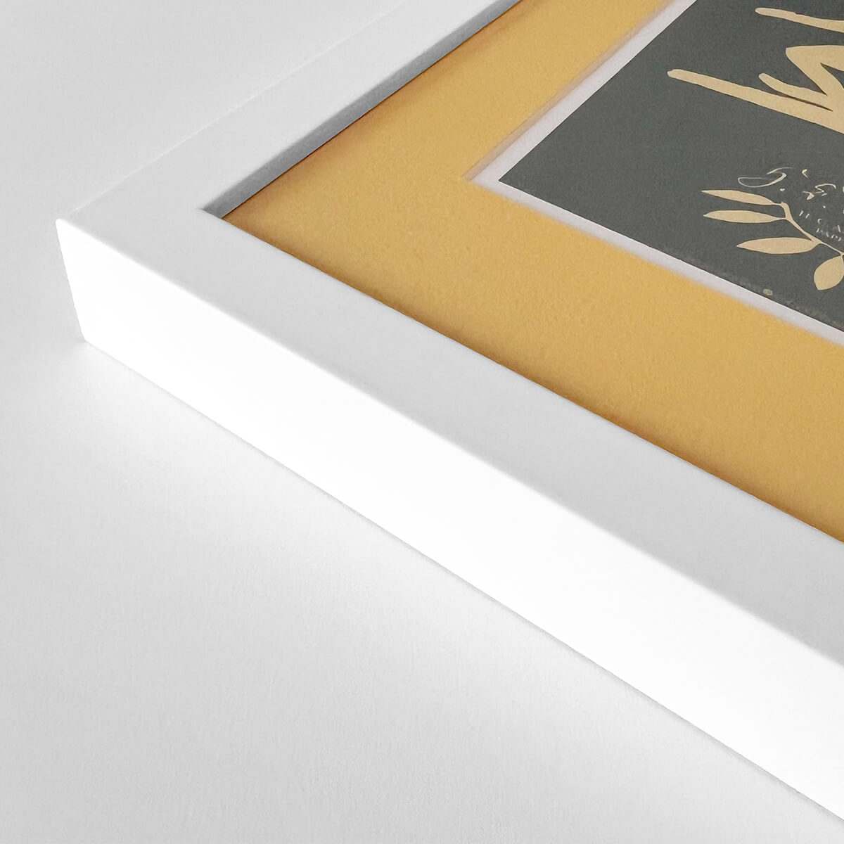 Hvid træramme – Bred (20 mm) – 50x60 cm