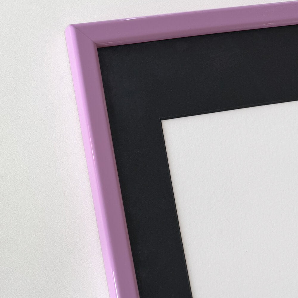 Lyserød blank træramme - Smal (13 mm) - 40x50 cm