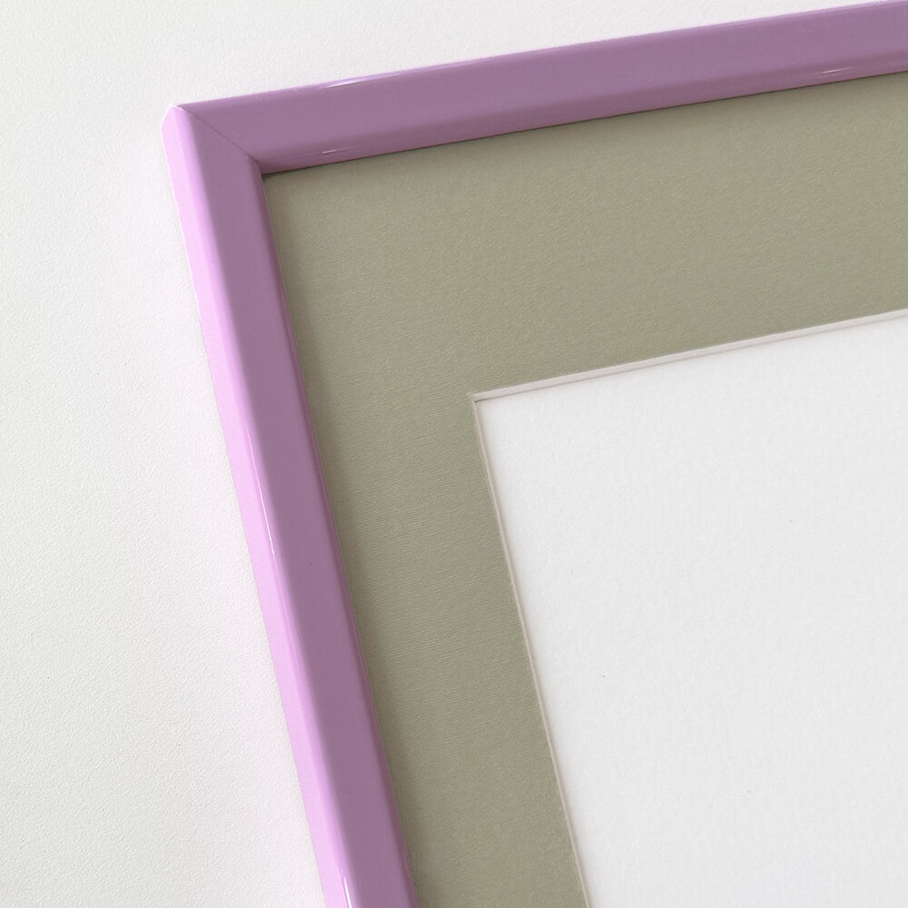 Lyserød blank træramme - Smal (13 mm) - 40x50 cm