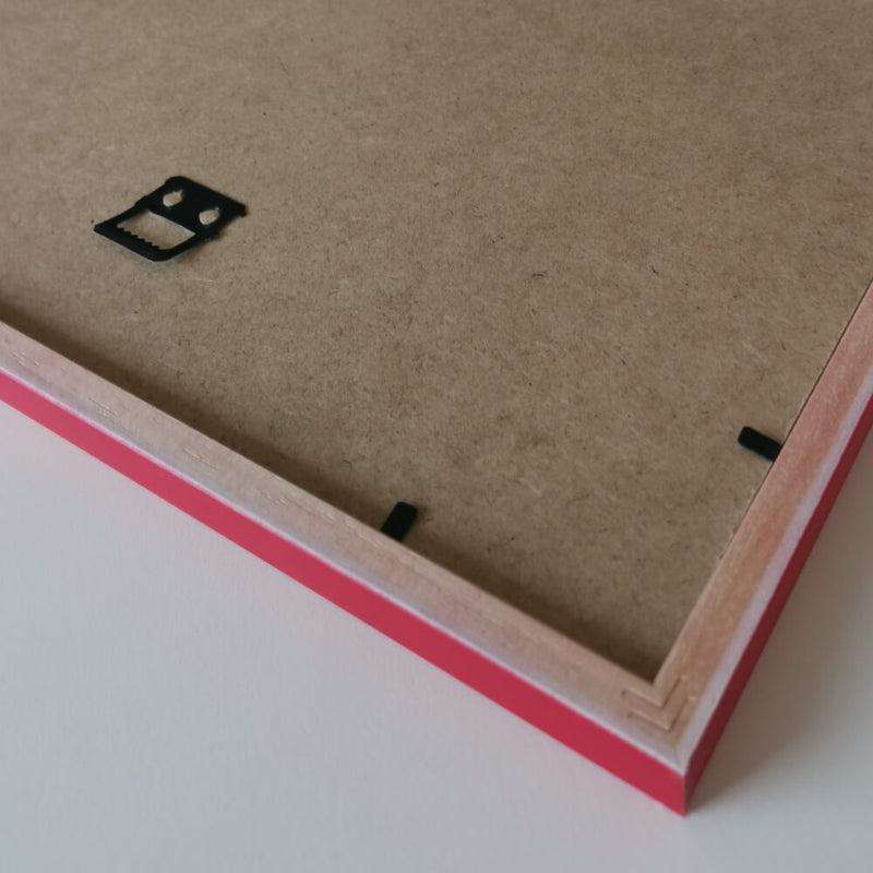 Mørk rød mat træramme – Smal (15 mm) – A3 (30x42 cm)