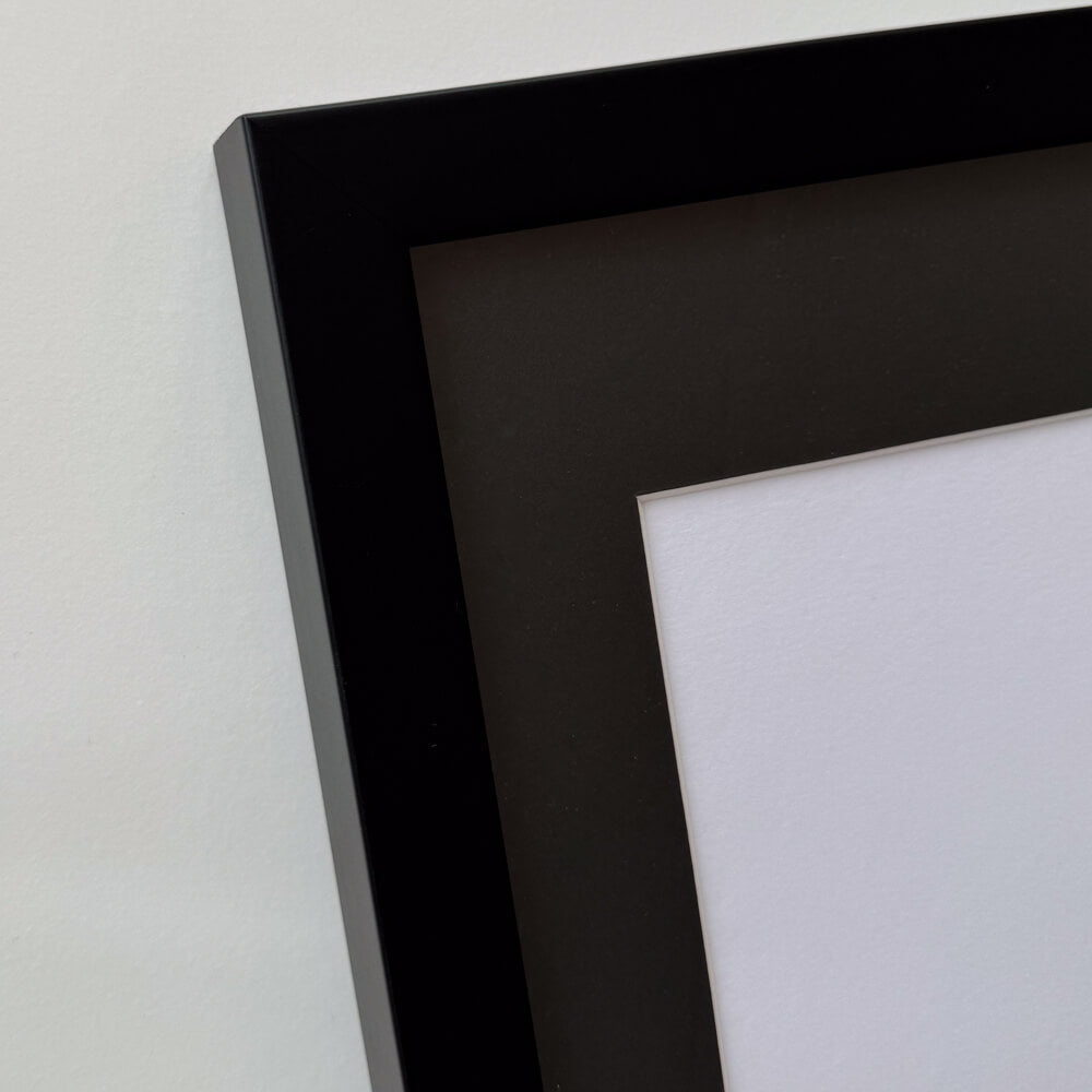 Sort træramme – Bred (20 mm) – 40x50 cm