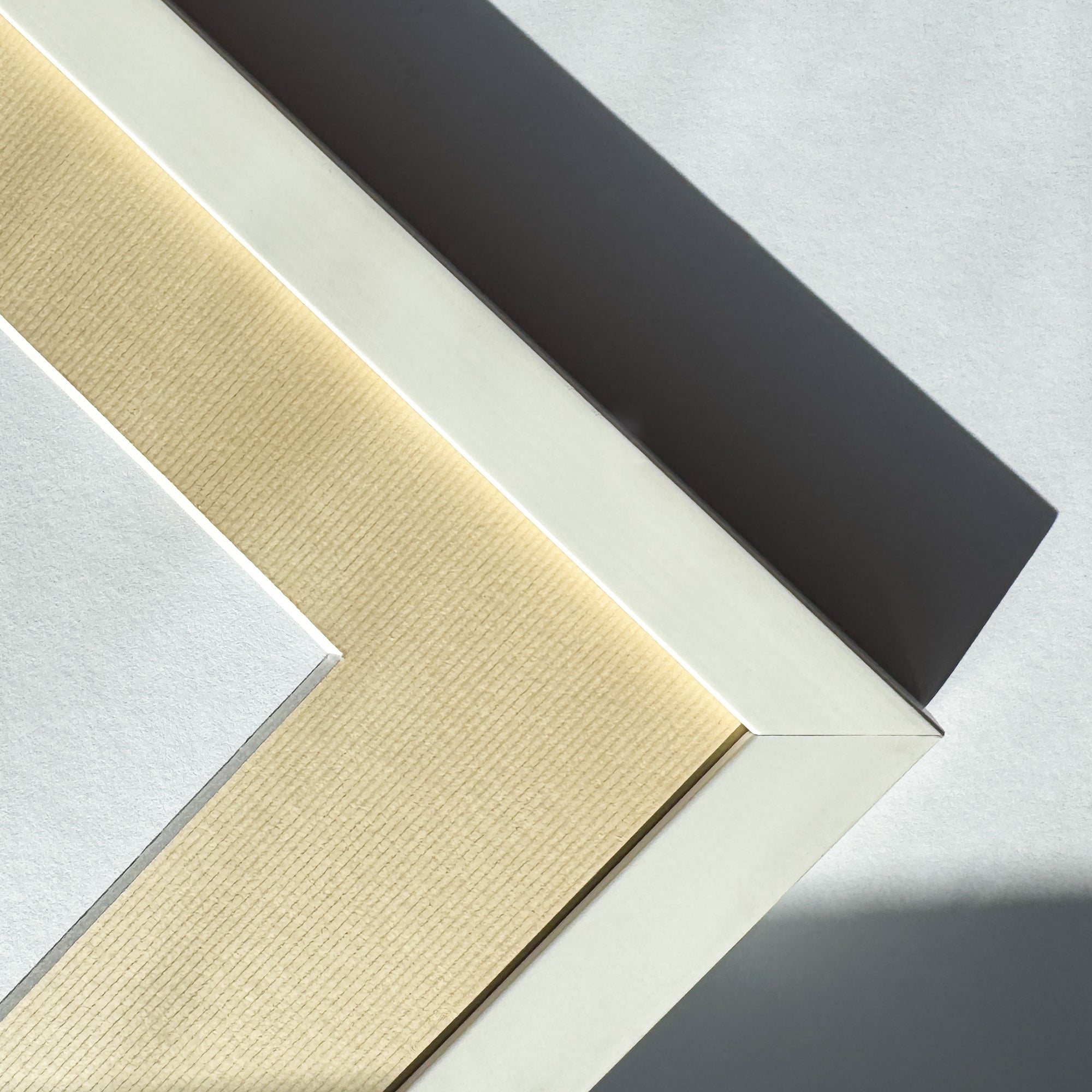 Hvid træramme – Smal (15 mm) – A3 (30x42 cm)